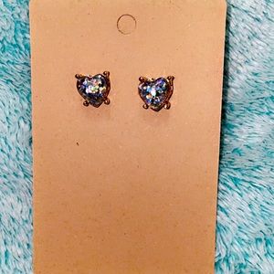 Glitter heart cushion studs